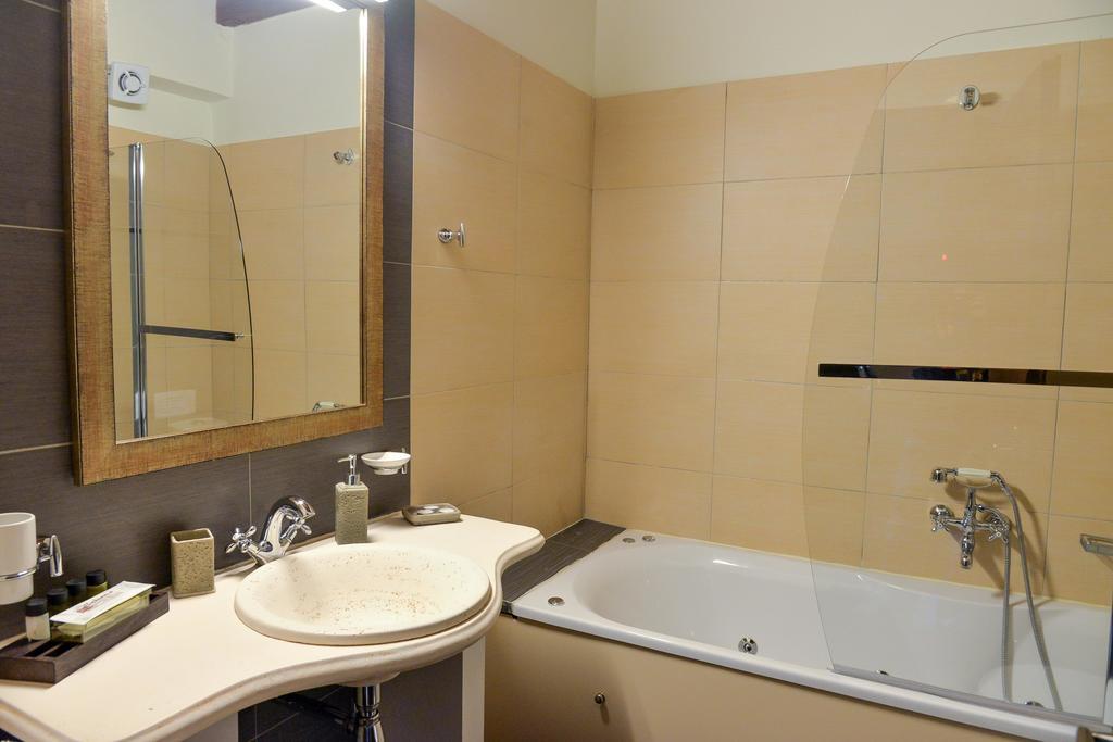 Vathyskia Guesthouse Kato Sinikia Trikalon Eksteriør billede